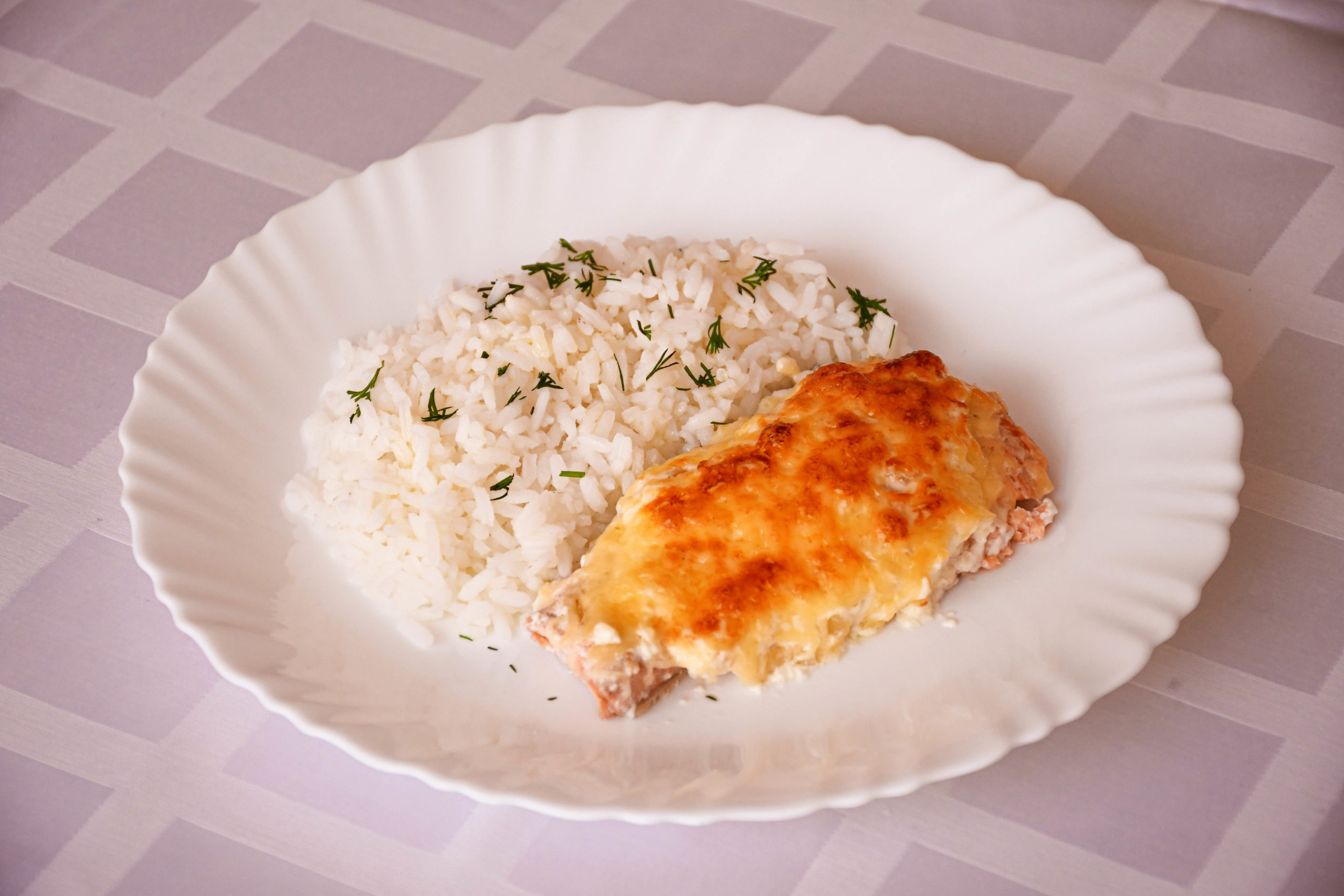 Рис с рыбой и сыром